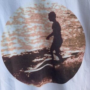 White Short Sleeve Tee with Vintage Graphic Print. L excellent condition.